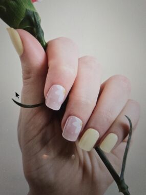 Kleo Kolor LED Gel Strips- Pollen In Love